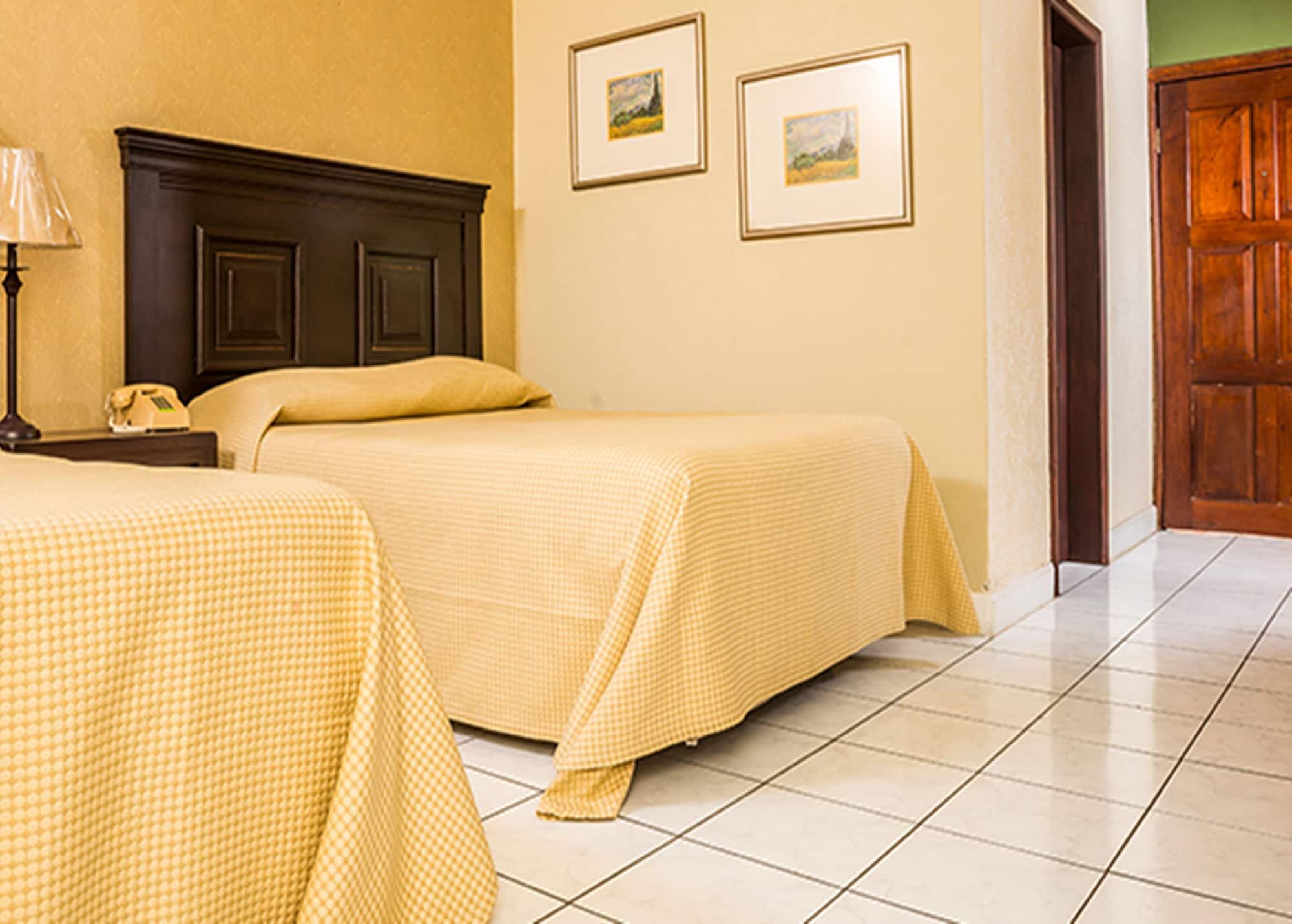 Hotel La Quinta La Ceiba Esterno foto