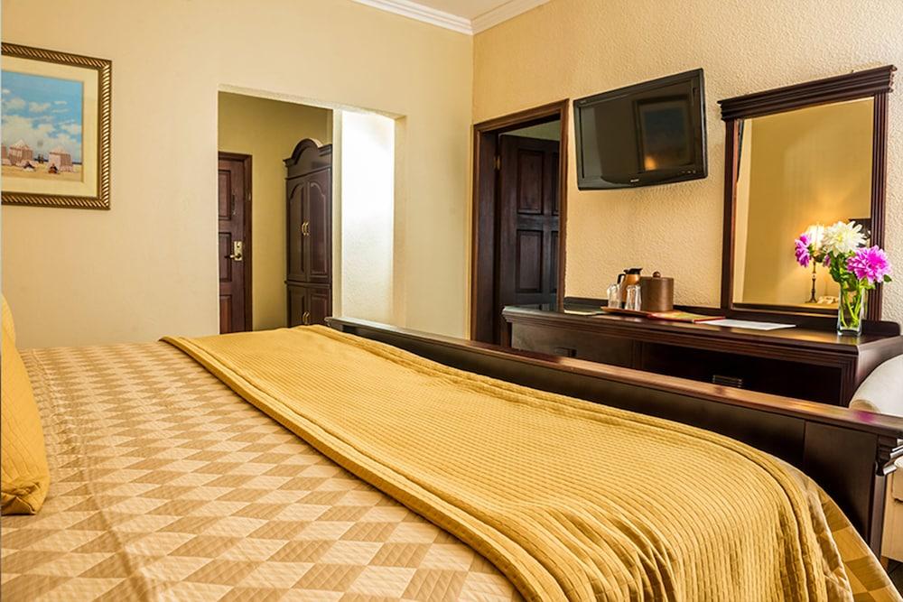 Hotel La Quinta La Ceiba Esterno foto