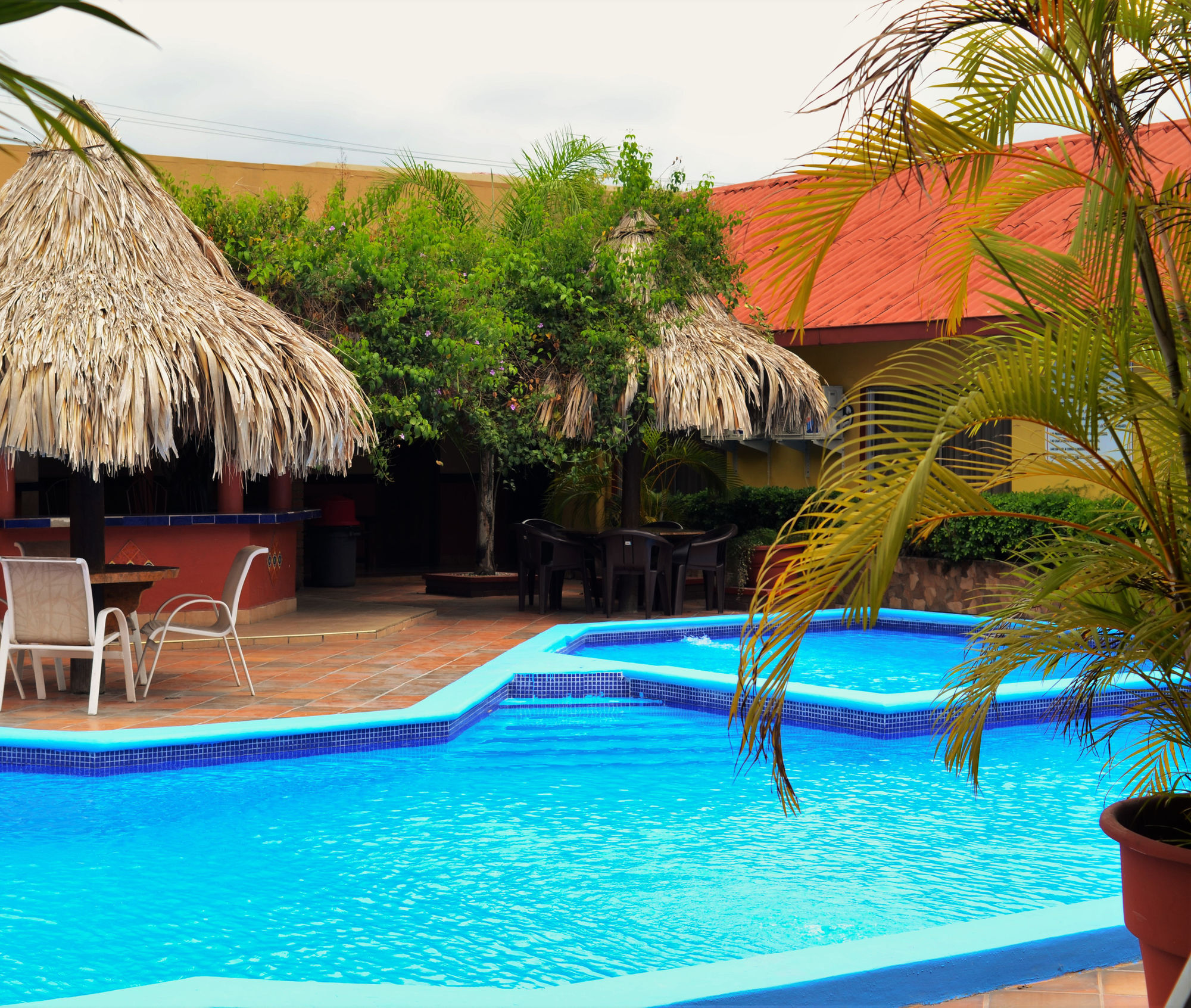 Hotel La Quinta La Ceiba Esterno foto